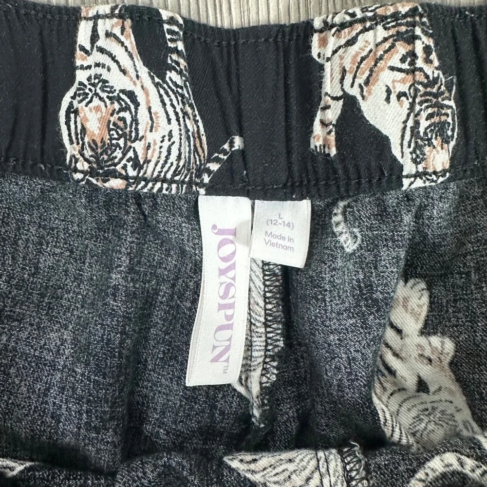 Joyspun Black Boxer Shorts with Tiger Design - SIZE L Loungewear Animal Print - Picture 5 of 6